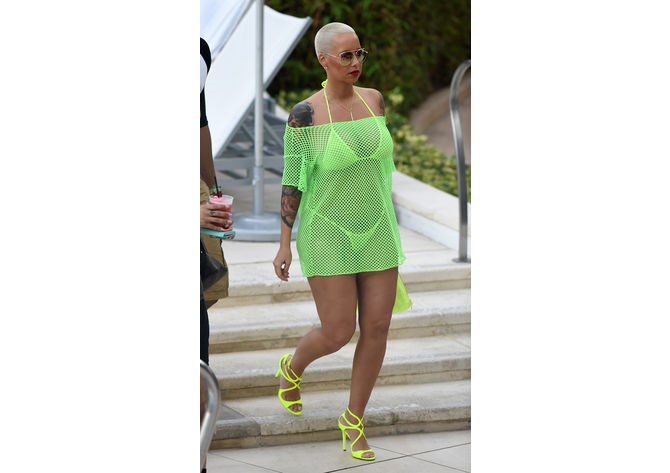 AMBER ROSE#1