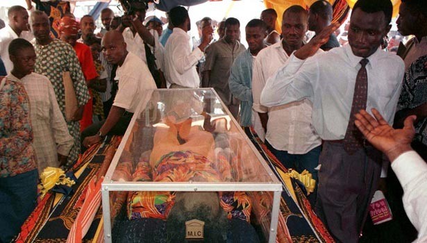 FELA LYING IN STATE#5