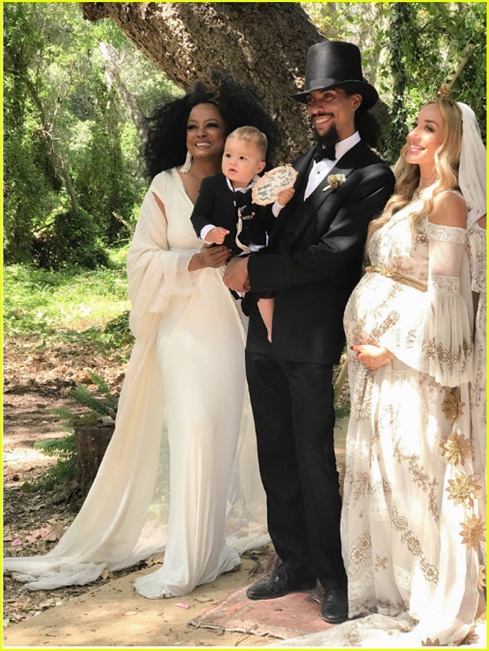 DIANA ROSS &amp; ROSS NAESS &amp; KIMBERLY RYAN, HIS WIFE