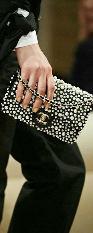 CHANEL PEARL FLAP BAG CROSS BODY WOC WALLET