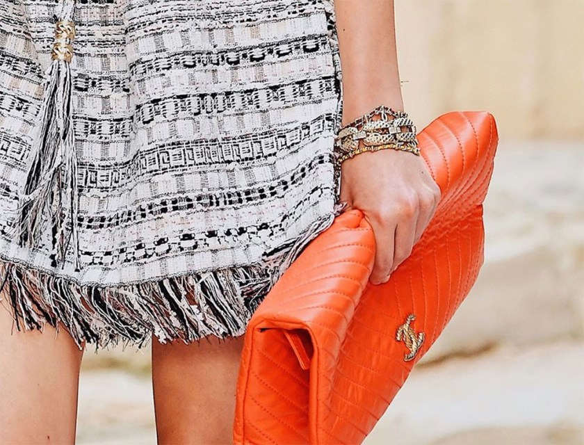 CHANEL SS18 CLUTCH BAG IN ORANGE