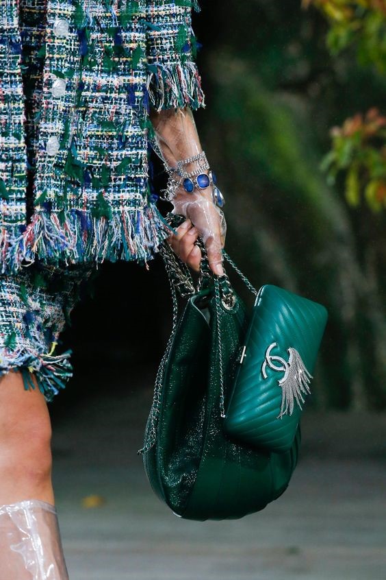 CHANEL SS18 GREEN JEWELED BAG