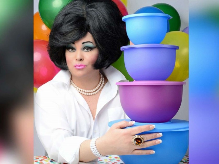 JENNIFER AS AUNT BARBARA