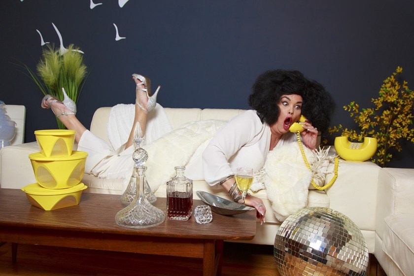 JENNIFER BOBBI USED TO SELL MORE THAN $2,000 WORTH OF TUPPERWARE EVERY HOUR