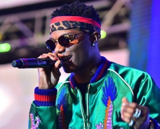 NIGERIAN MALE ARTISTS WIZKID PERFORMING PHOTO.png